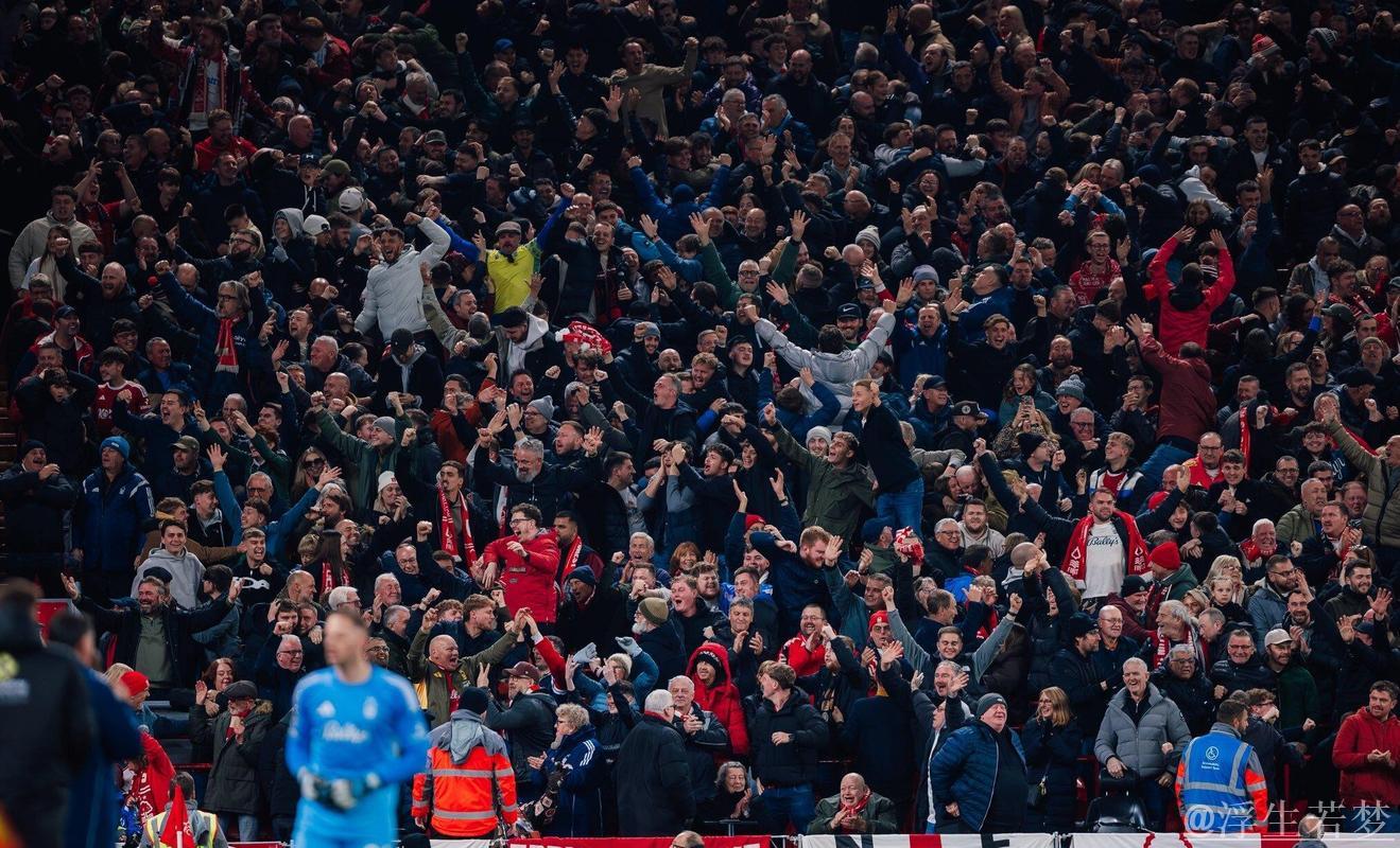 英超名帅54岁再显神威:7场4胜率队双线大捷,重现3-0佳绩 英超名帅54岁再显神威:7场4胜率队双线大捷,重现3-0佳绩